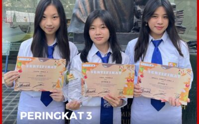 Juara 3 dalam lomba Food Innovation Nutritions Award (FINA) yang diselenggarakan Universitas Surabaya
