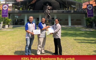 BPP KEKL Sumbang Buku ke SMA Kolese Loyola