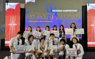 Juara 2 Kategori Product Development, Best Booth dan Juara Favotir Kategori Ideation dalam lomba Gerakan Edukasi Siswa dalam Ilmu Terapan (GESIT) yang diselenggarakan oleh Binus Semarang